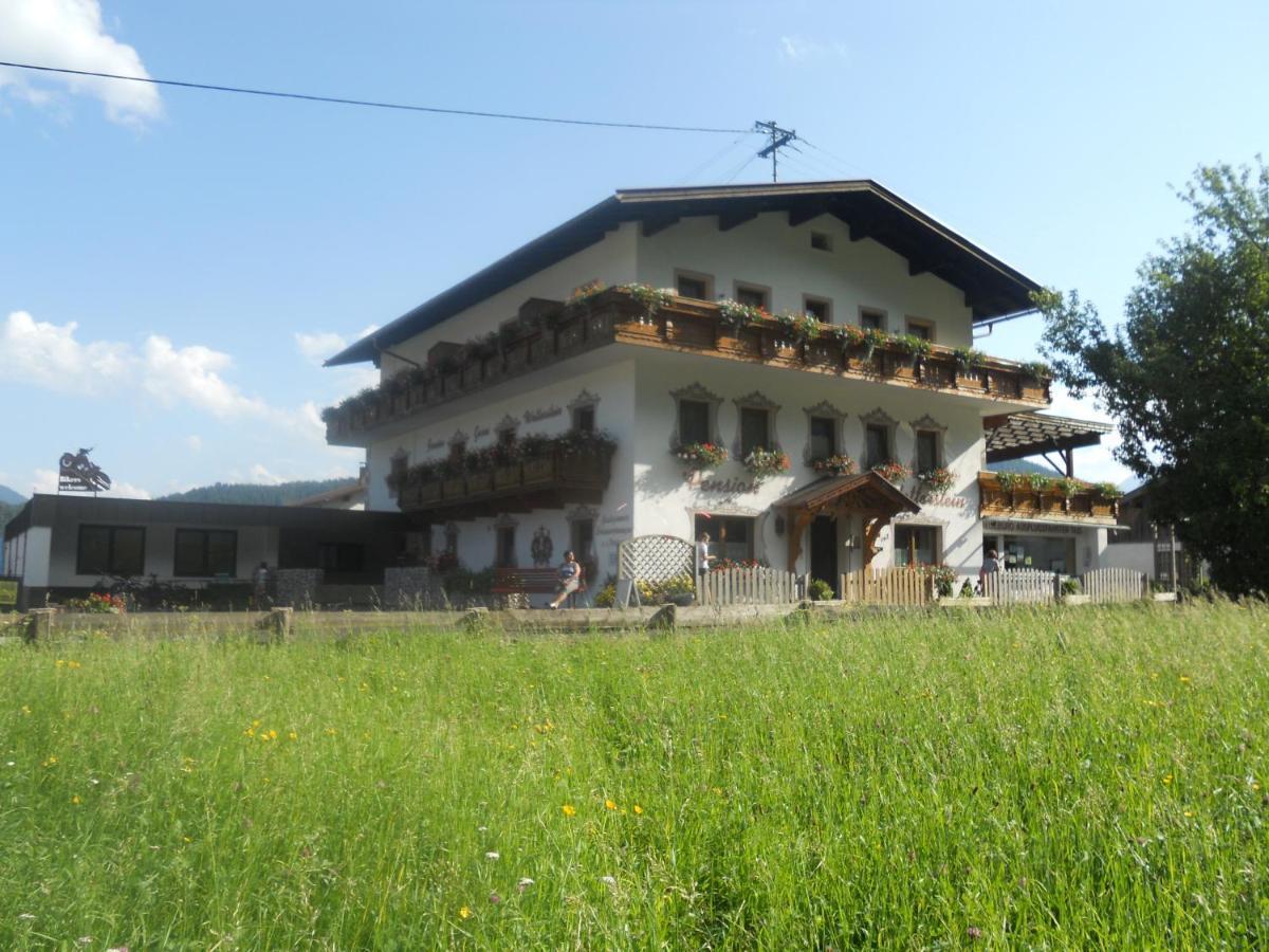 Pension Und Apartments Landhaus Marie Leutasch Extérieur photo